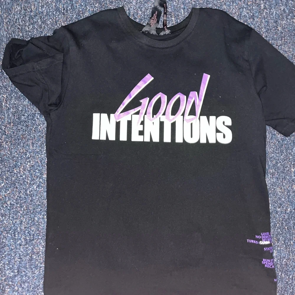 Vlone x Nav Doves Tee 'Black' - Picture 2 of 4